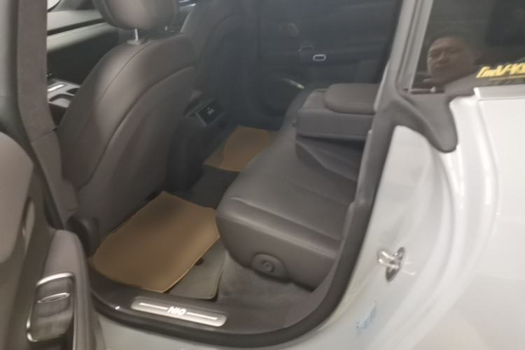 Used Nio ET7 2023 75 kWh Left Rear Seat