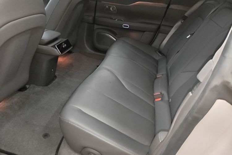 Used Nio ET7 2023 75 kWh Left Rear Seat