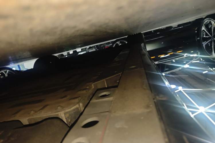 Used Nio ET7 2023 75 kWh Left Side Sill