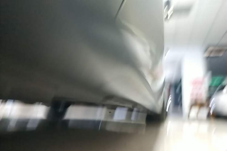 Used Nio ET7 2023 75 kWh Left Side Sill