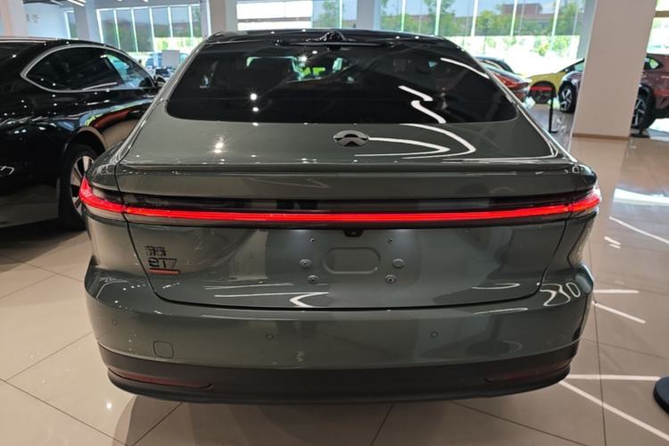 Used Nio ET7 2023 100kWh Signature Edition Rear