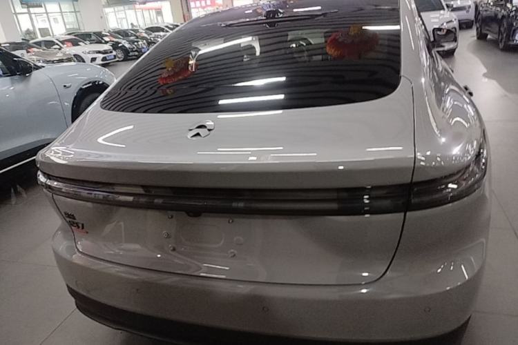 Used Nio ET7 2023 75 kWh Rear