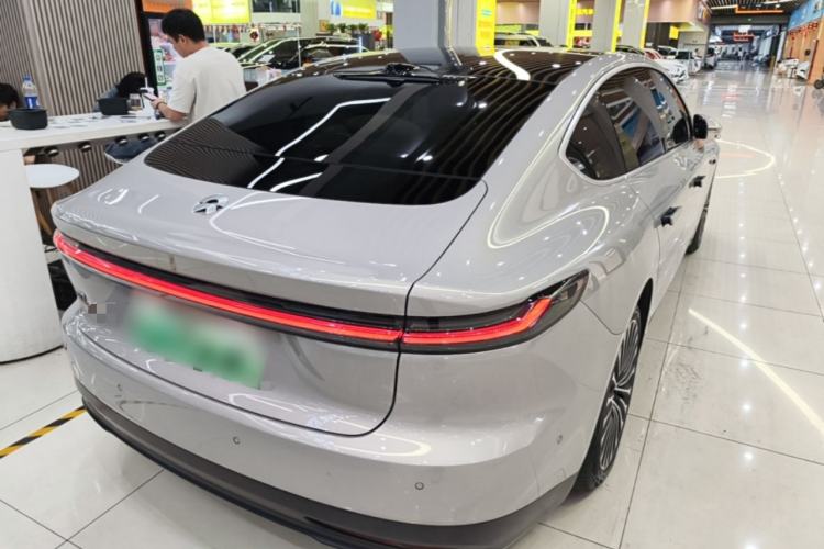 Used Nio ET7 2023 75 kWh Rear Right 45 Deg