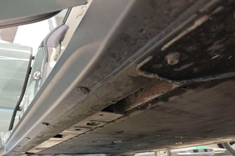 Used Nio ET7 2023 100kWh Signature Edition Right Side Sill