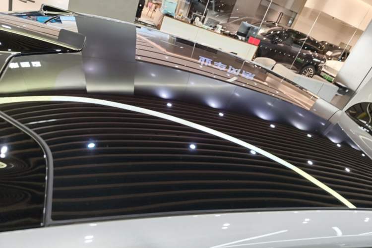Used Nio ET7 2023 75 kWh Roof