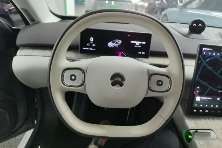 Used Nio ET7 2023 75 kWh Steering Wheel