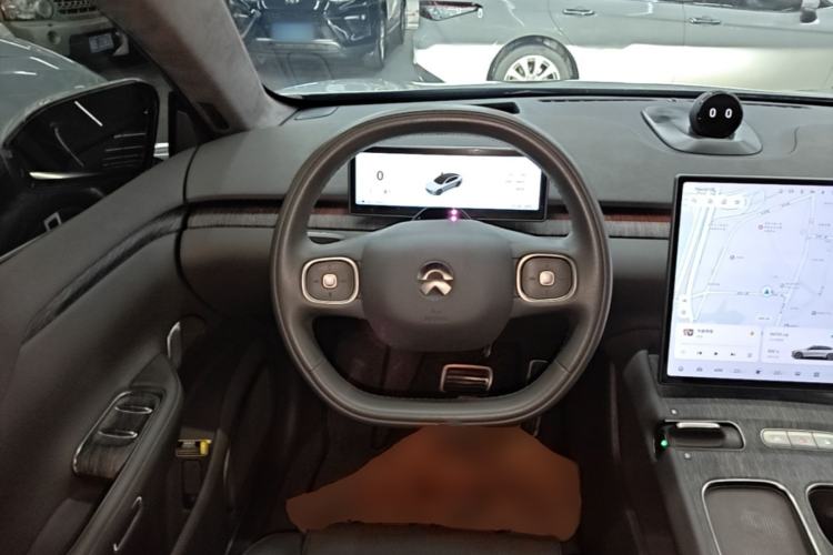 Used Nio ET7 2023 75 kWh Steering Wheel