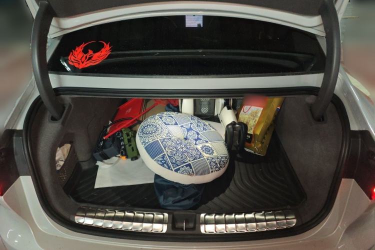 Used Nio ET7 2023 75 kWh Trunk