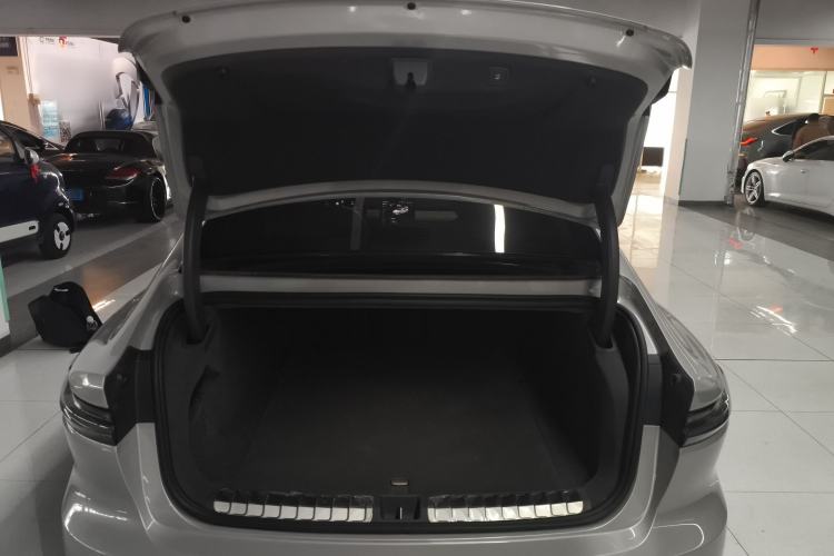 Used Nio ET7 2023 75 kWh Trunk