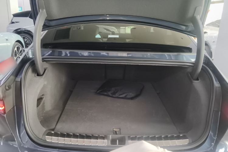 Used Nio ET7 2023 75 kWh Trunk