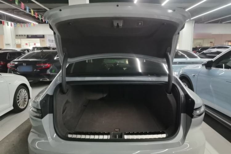 Used Nio ET7 2023 75 kWh Trunk