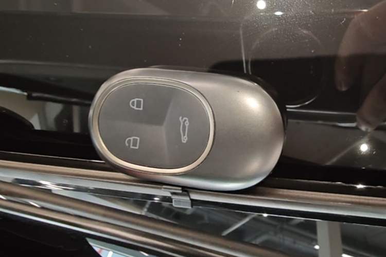 Used Nio ET7 2023 100kWh Signature Edition Vehicle Key