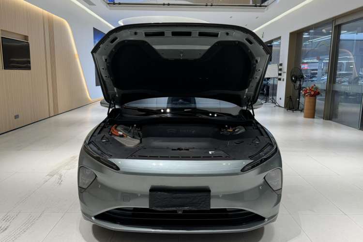 Used Nio ET7 2023 100kWh Signature Edition Engine Bay