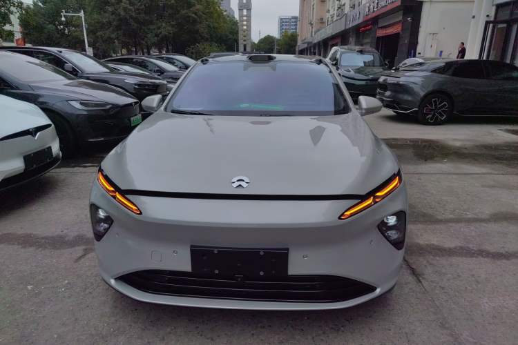 Used Nio ET7 2023 75 kWh Exterior 1