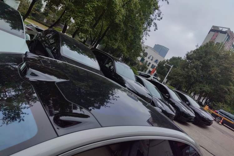 Used Nio ET7 2023 75 kWh Roof