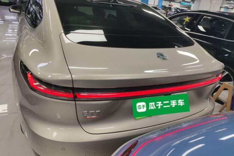 Used Nio ET7 2023 75 kWh Exterior 3