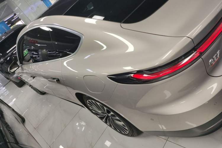Used Nio ET7 2023 75 kWh Exterior 4