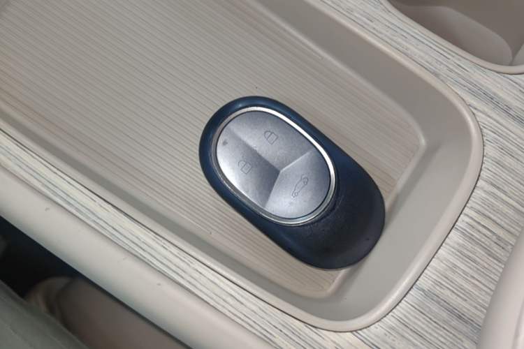 Used Nio ET7 2023 100kWh Vehicle Key