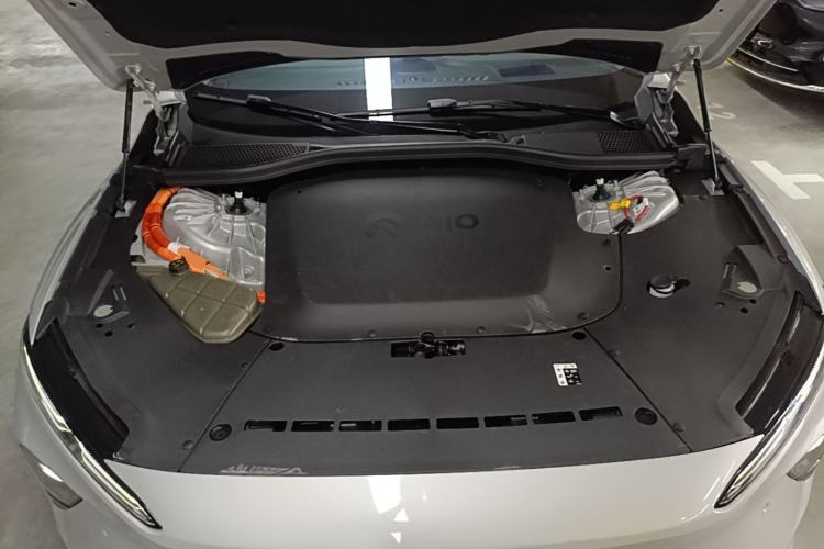 Used Nio ET7 2023 75 kWh Engine Bay