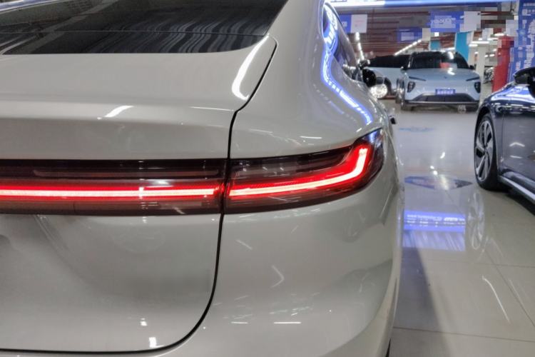 Used Nio ET7 2023 75 kWh Exterior 2
