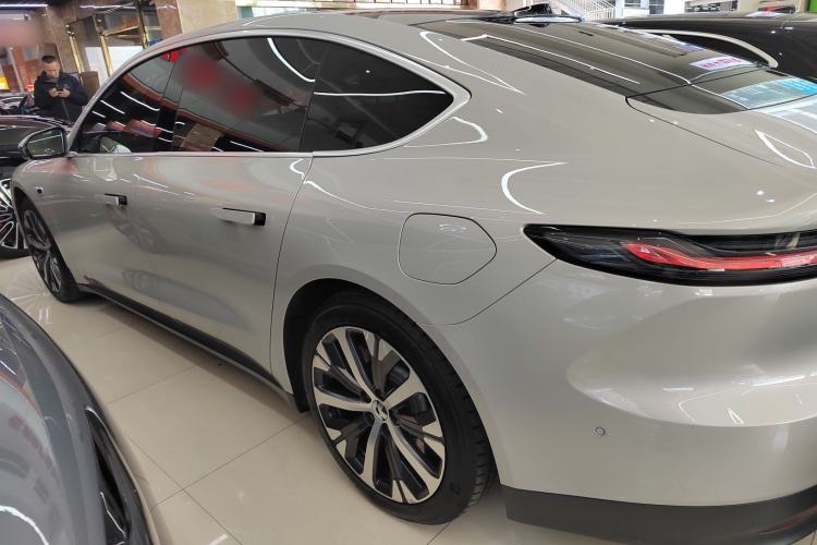 Used Nio ET7 2023 100kWh Signature Edition Exterior 3