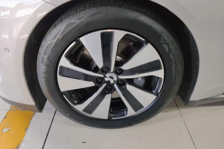 Used Nio ET7 2023 75 kWh Exterior 3
