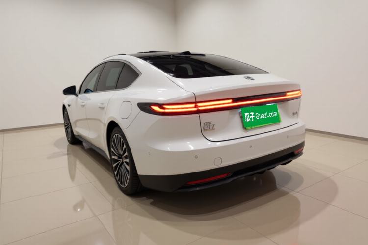 Used Nio ET7 2023 75 kWh Exterior 3