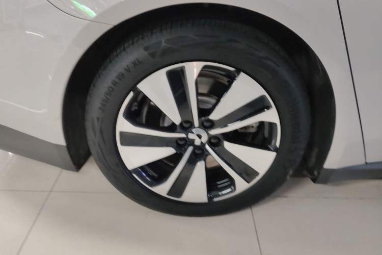 Used Nio ET7 2023 75 kWh Exterior 4