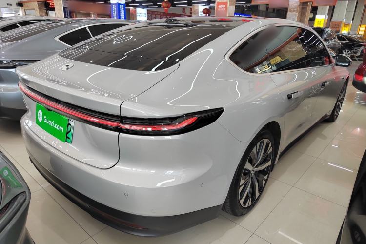 Used Nio ET7 2023 100kWh Signature Edition Exterior 5