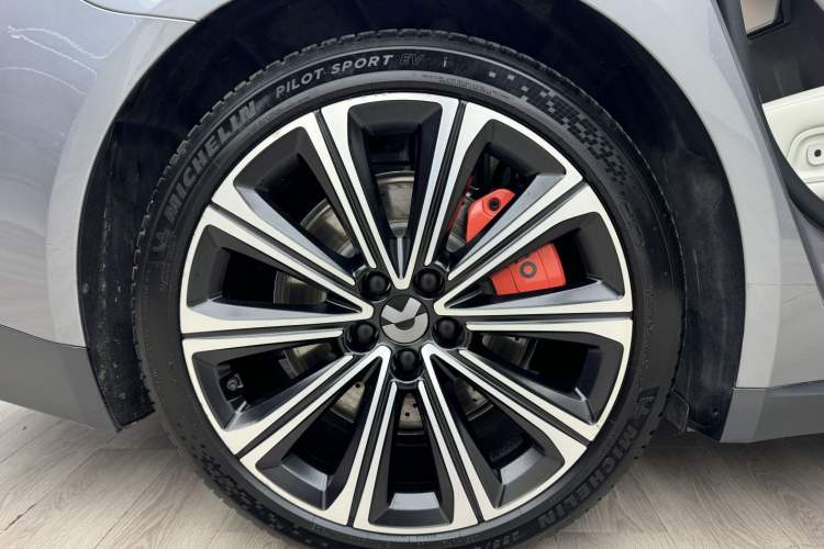 Used Nio ET7 2023 75 kWh Exterior 5