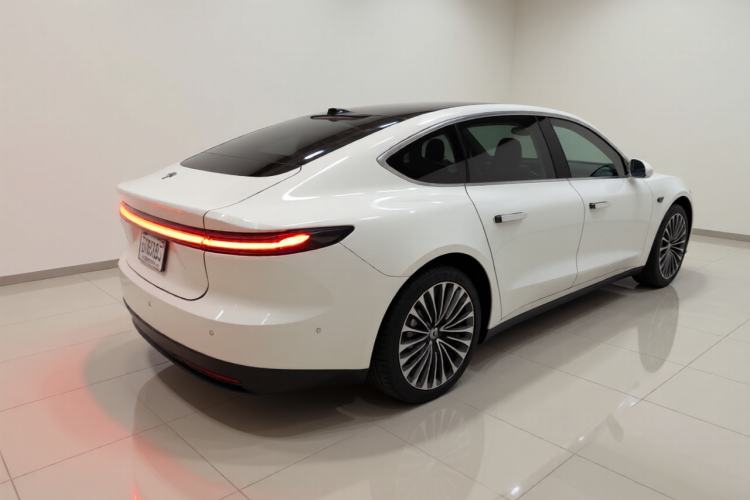 Used Nio ET7 2023 75 kWh Exterior 5