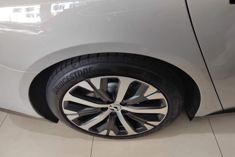 Used Nio ET7 2023 100kWh Signature Edition Exterior 8