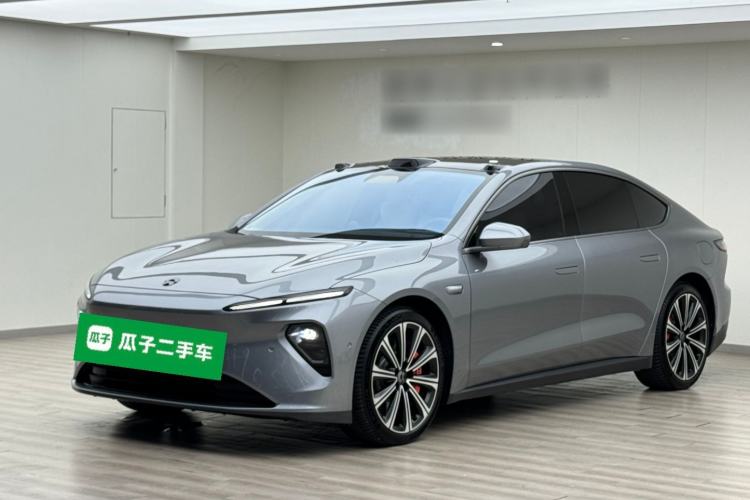 Used Nio ET7 2023 75 kWh Front Right 45 Deg