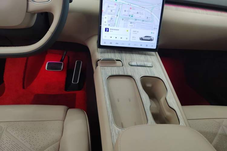 Used Nio ET7 2023 100kWh Signature Edition Gear Lever