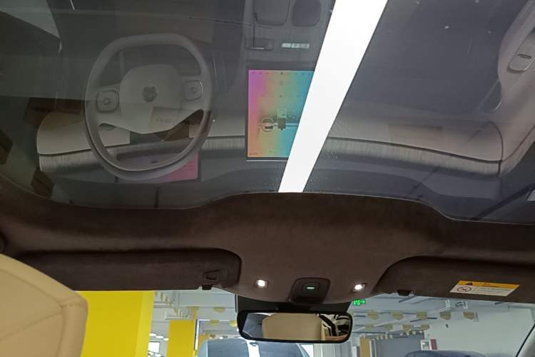 Used Nio ET7 2023 75 kWh Headliner