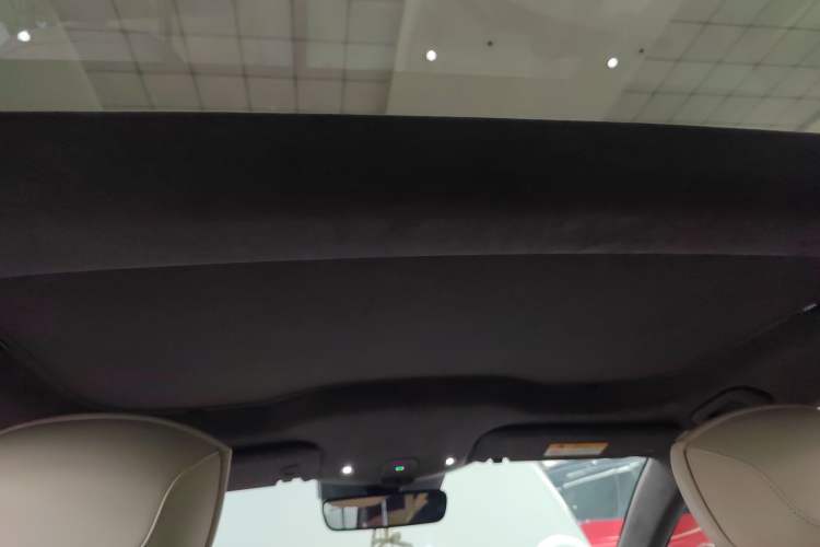 Used Nio ET7 2023 100kWh Signature Edition Headliner