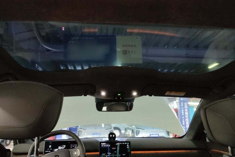 Used Nio ET7 2023 75 kWh Headliner