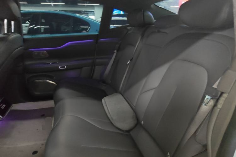 Used Nio ET7 2023 75 kWh Left Rear Seat