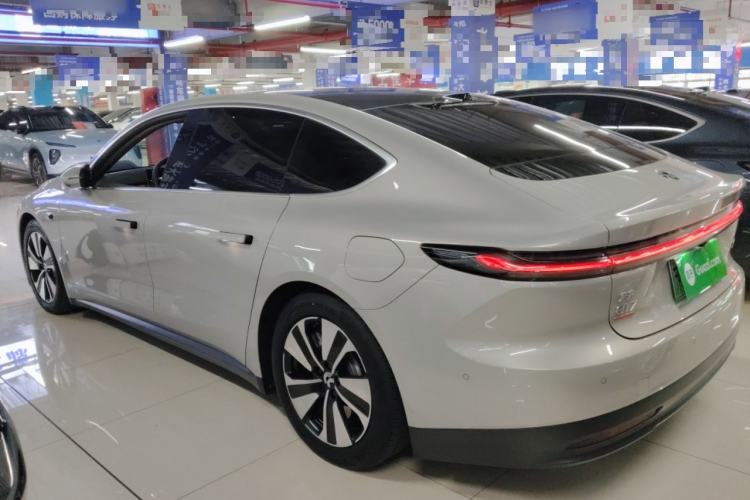 Used Nio ET7 2023 75 kWh Left Side