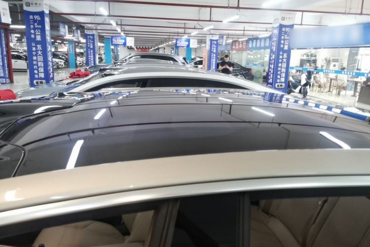 Used Nio ET7 2023 75 kWh Roof