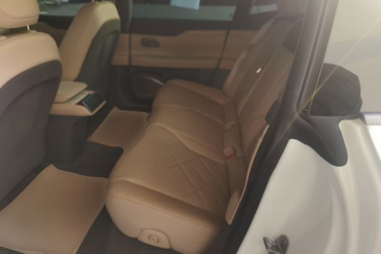 Used Nio ET7 2023 100kWh Left Rear Seat
