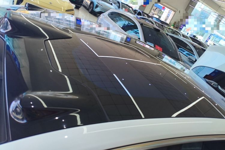 Used Nio ET7 2023 75 kWh Roof