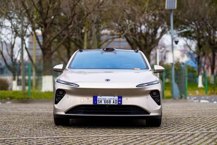 Used Nio ET7 2023 100kWh Signature Edition Exterior 2