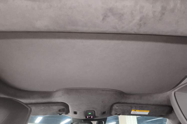 Used Nio ET7 2023 75 kWh Headliner