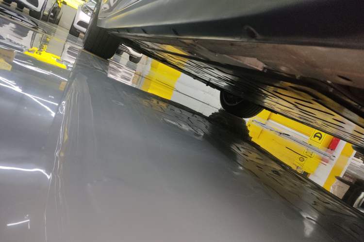 Used Nio ET7 2023 75 kWh Left Side Sill
