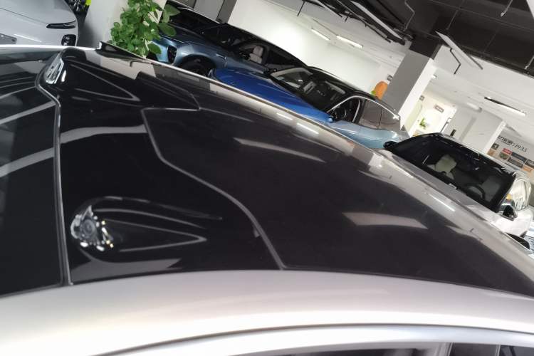 Used Nio ET7 2023 75 kWh Roof