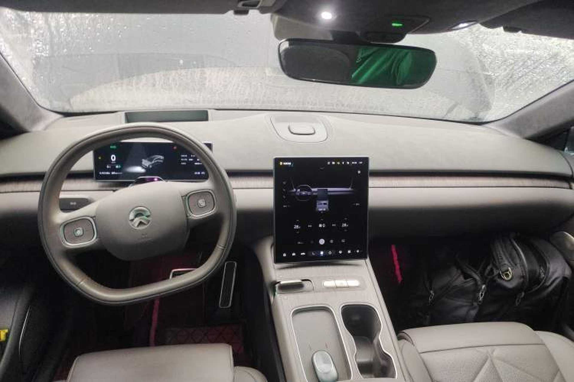 Used Nio ET7 2024 100kWh Executive Edition Center Console