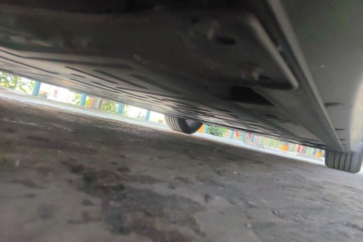 Used Nio ET7 2024 75 kWh Executive Edition Chassis Front Left