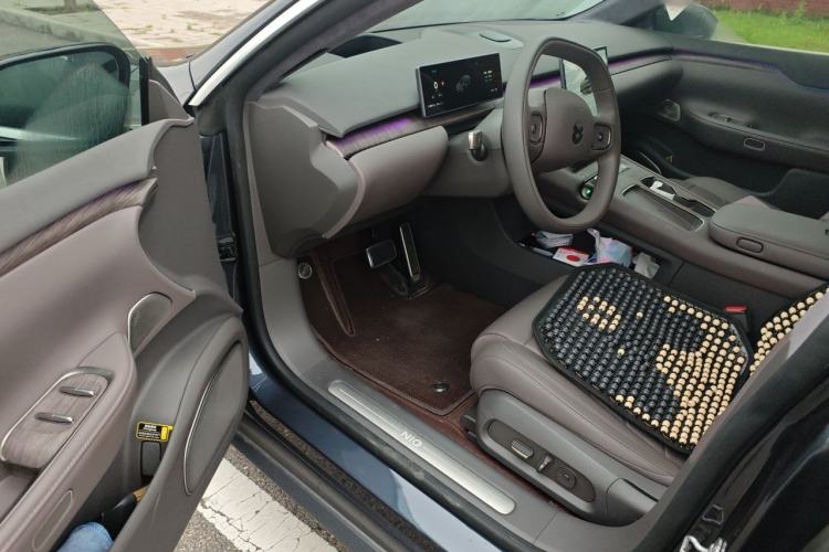 Used Nio ET7 2024 75 kWh Executive Edition Driver Seat