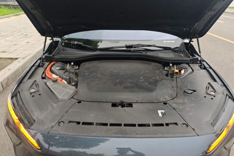 Used Nio ET7 2024 75 kWh Executive Edition Engine Bay